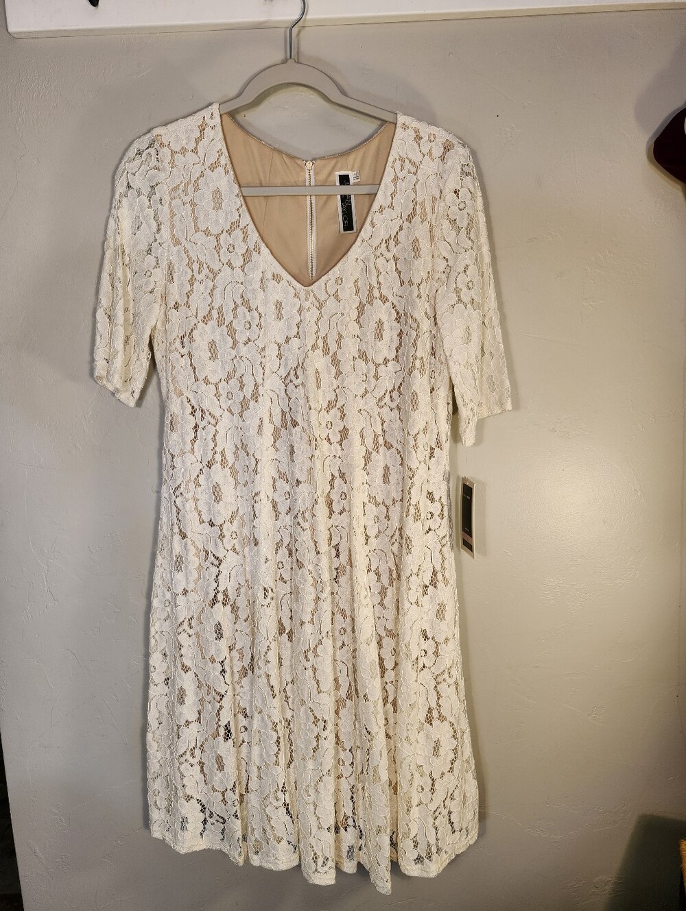 Julian Taylor Cream Lace V-Neck Midi Dress